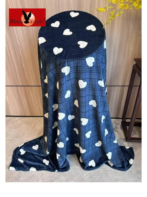 پتو مسافرتی دونفره طرح قلبی بلک ایگل gallery4